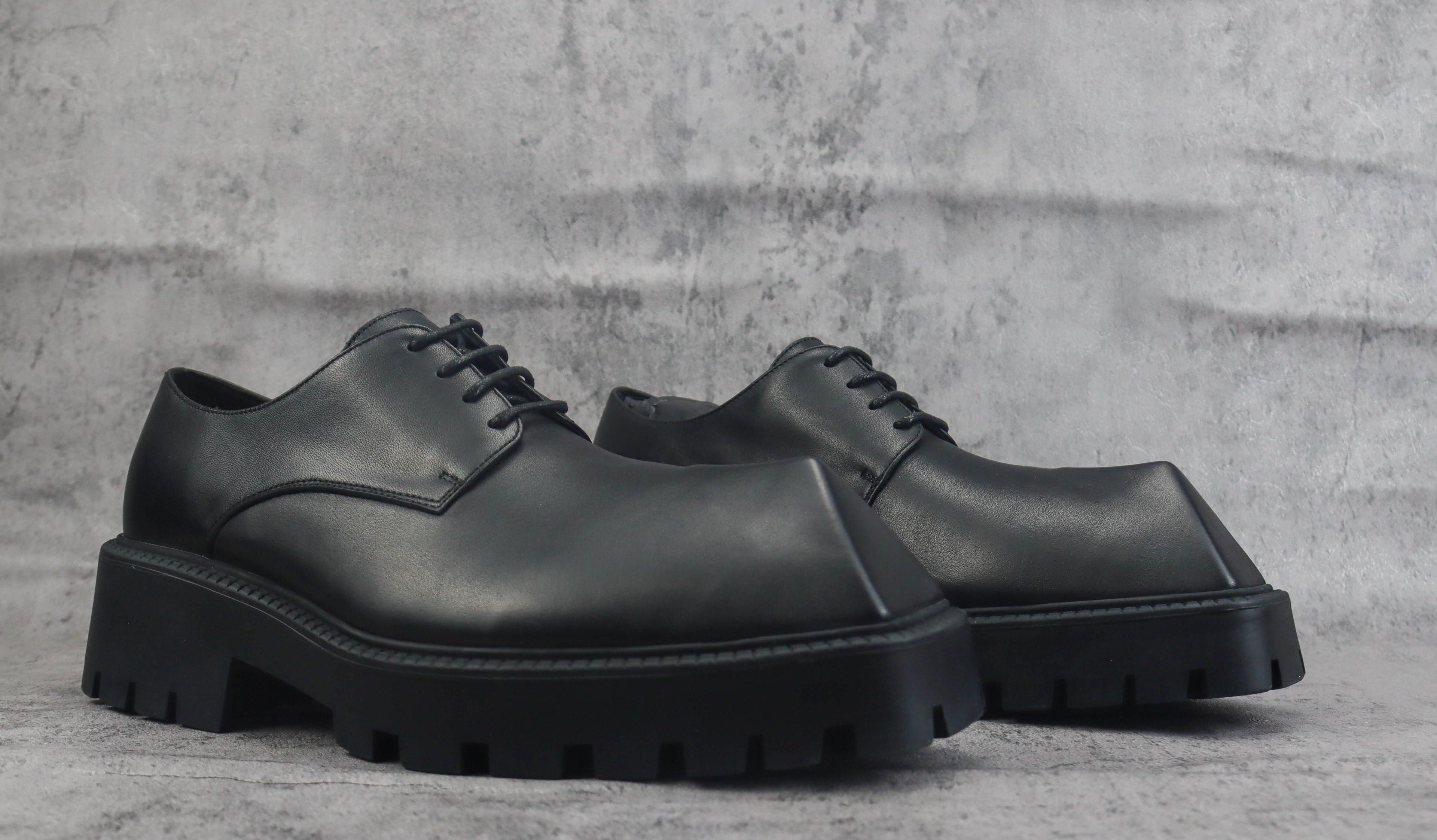 Balenciaga Tractor 00