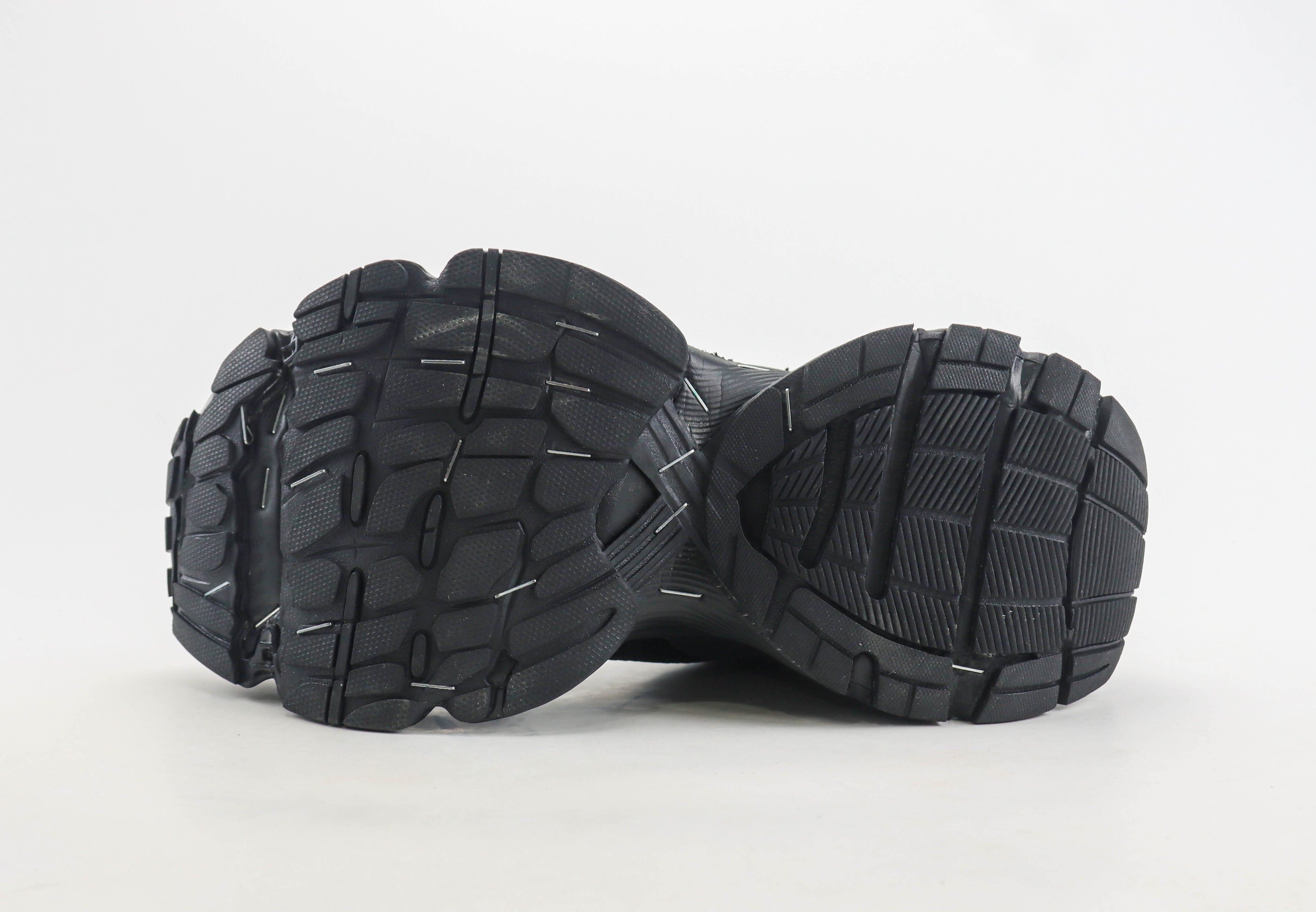 Balenciaga Strapler Low Noir