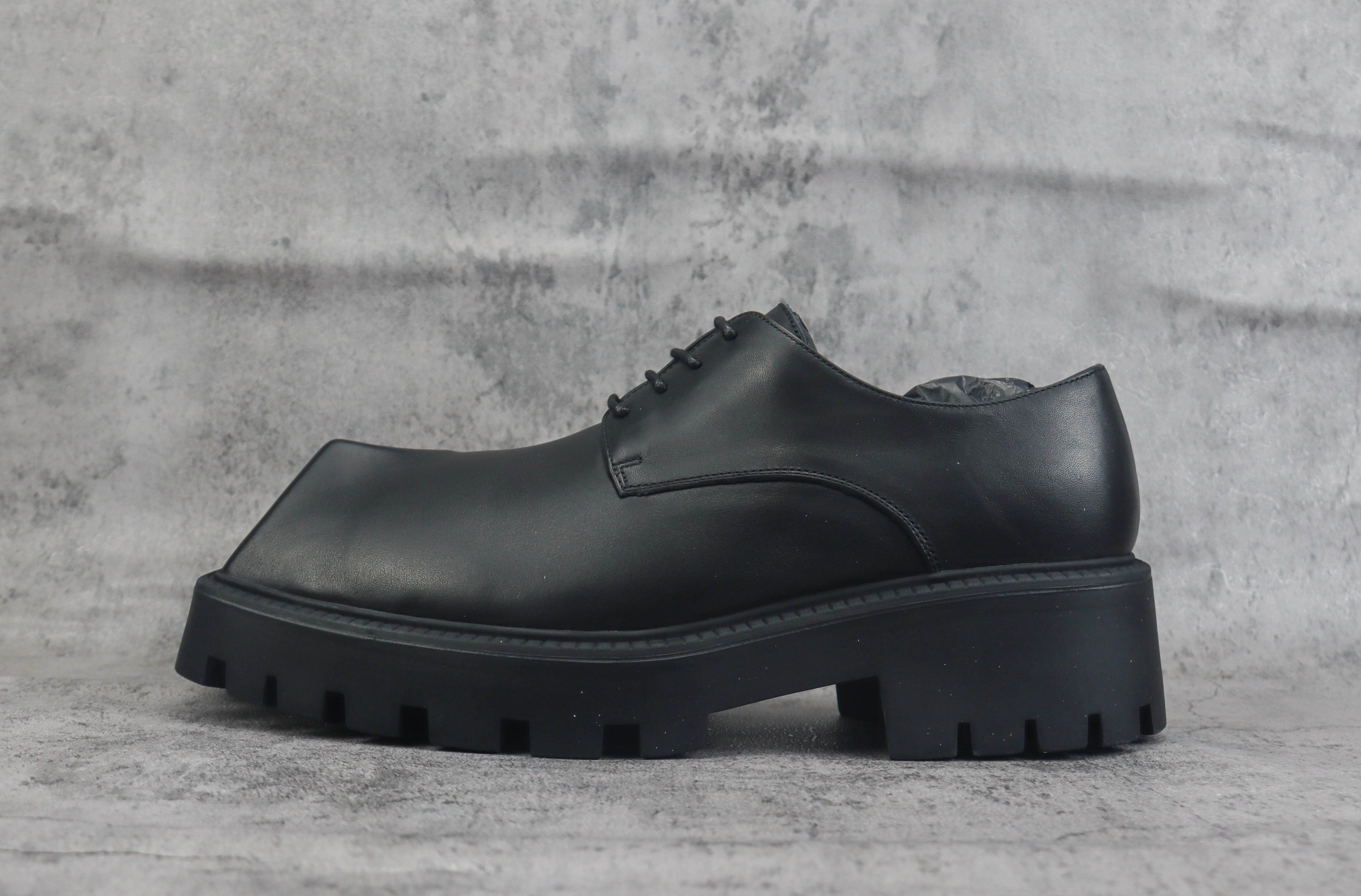 Balenciaga Tractor 00